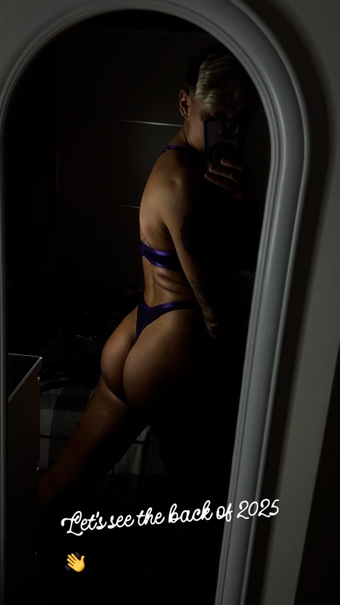 Goodbye 2025 👋  #onlyfansgirl #onlyfans … Offer on until midnight- Go check it out.. onlyfans.com/u262705931