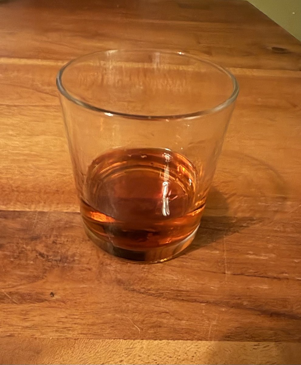 BoyFoundSound's tweet image. This year has been horrendous for so many reasons. Hoping for a change in fortune as this year comes to a close.

Thank you to everyone on here who has engaged and shown support over the last 12 months, I really appreciate you all

Sending love and light

Here’s to the lost 🥃