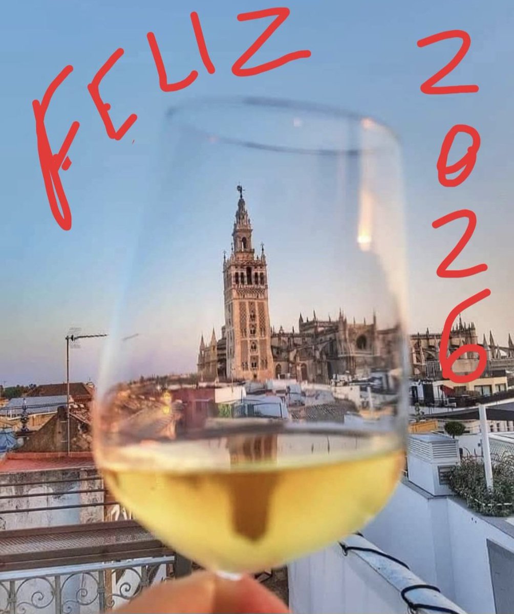 Rafirafi2412's tweet image. FELIZ AÑO 😘  para todas 🍾🥂🥳