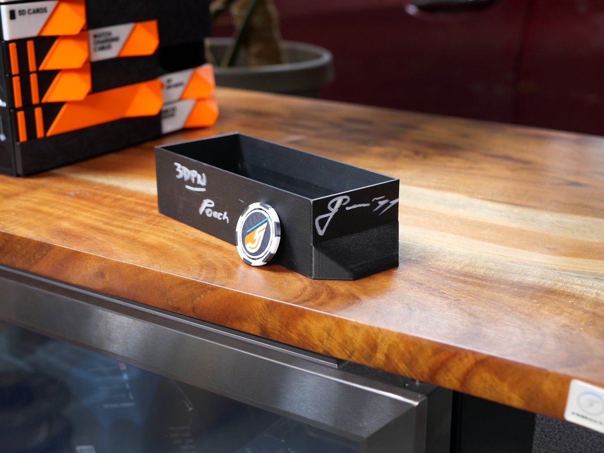 Joey @ Jerrari3D tweet media