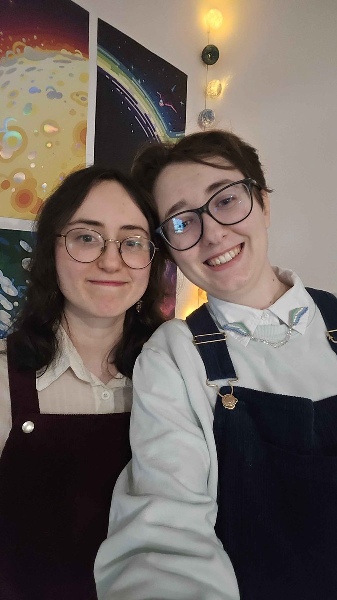 CherryBee🍯 tweet media