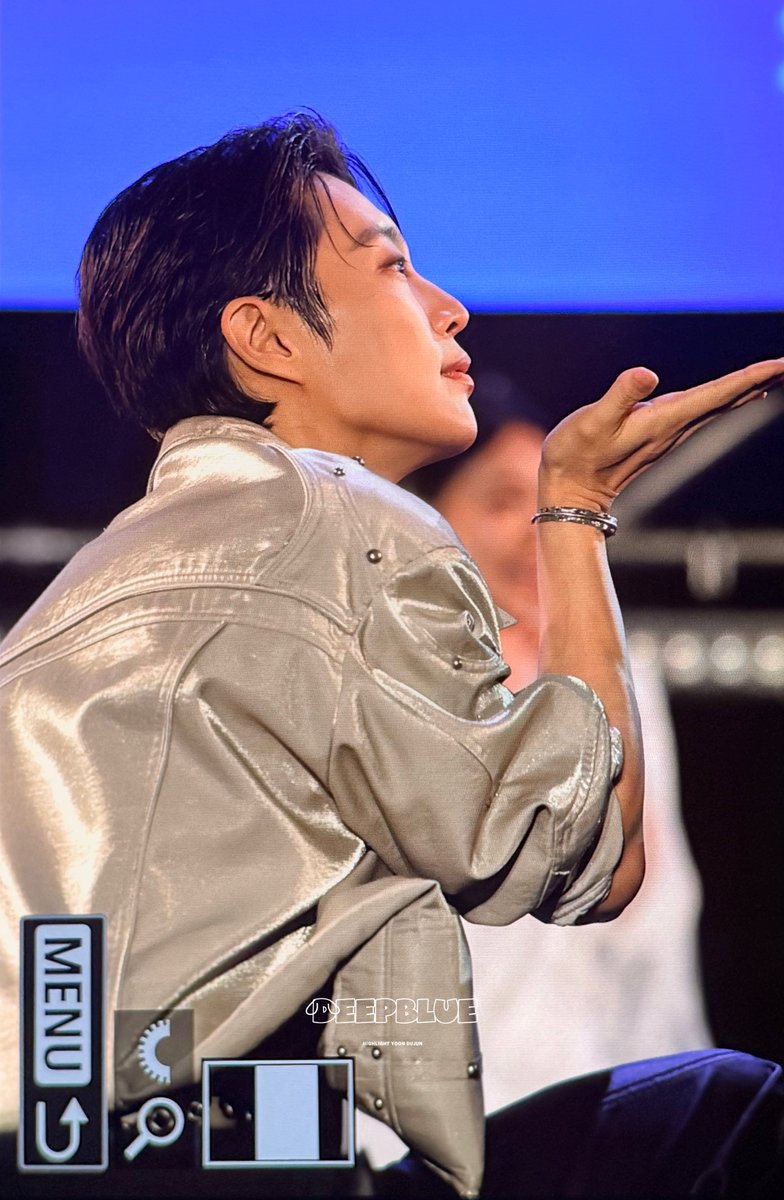 𝘿𝙚𝙚𝙥 𝘽𝙡𝙪𝙚 tweet media