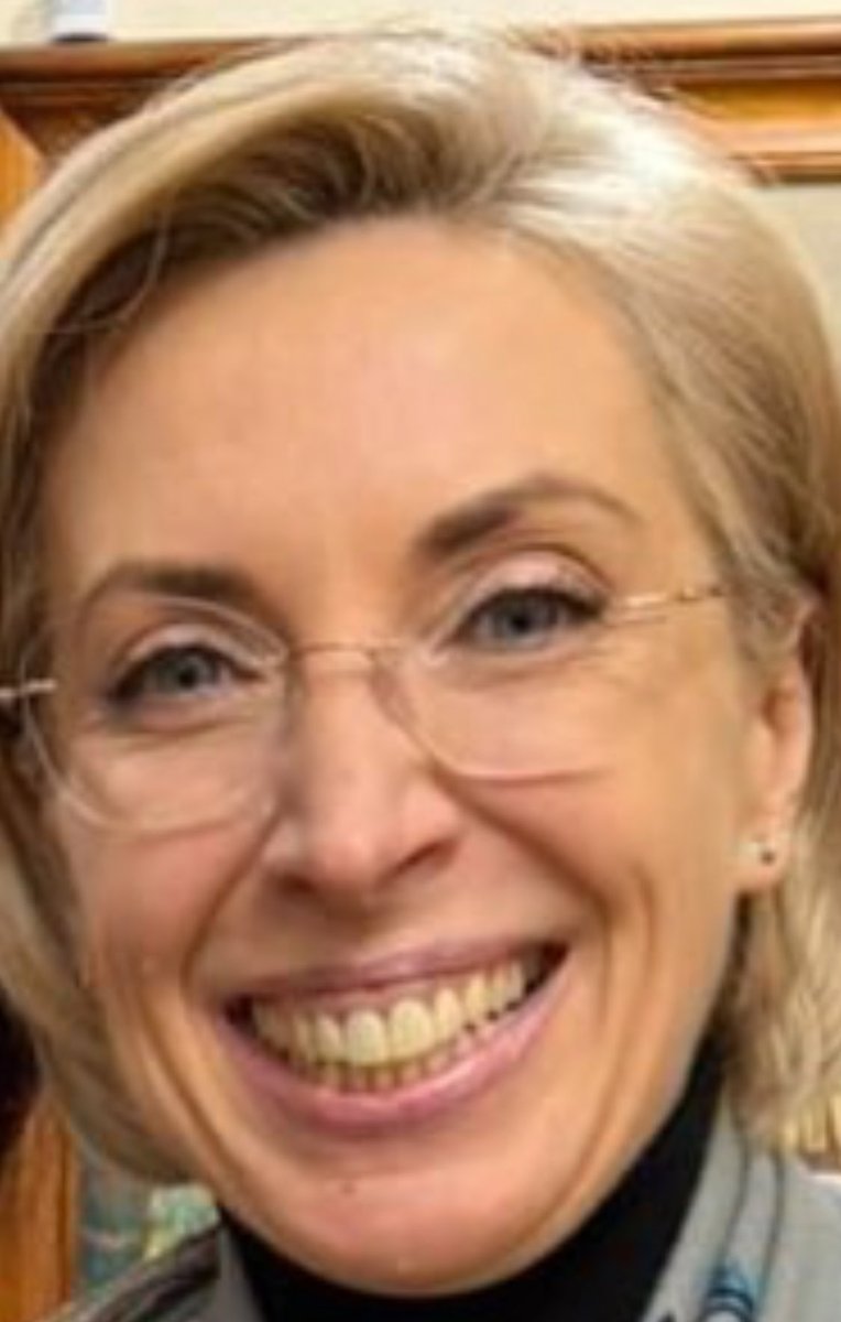 InfoSich_'s tweet image. З новим роком, шановні виборці Зеленського.

Сподіваюсь, що ви всім задоволені і не шкодуєте про свій вибір 2019 року.

Далбайоби, йобані…