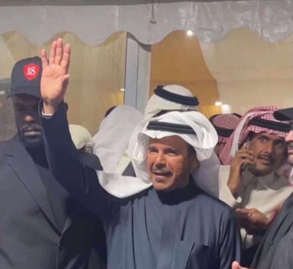 lll_516's tweet photo. .
انتقلت الى رحمة الله 

والدة #زعل_الديحاني 
الله يرحمها ويغفرلها ويتجاوز عنها..

عظم لله اجرك يبو فهد  
#مهرجان_الملك_عبدالعزيز_للإبل10 https://t.co/SPlpzMTNjq