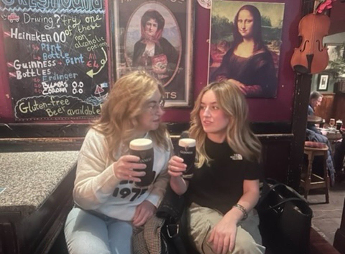 Tracey Corbett Lynch tweet media