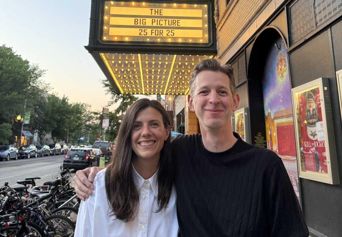 TheBigPic's tweet image. From four live shows across the country, to 25 for ‘25, this year was one for the record books. Thank you to all the Big Pic sickos, psychos, and Dob(b) Mob(b) for making this year so special. We can’t wait to see what comes in 2026!