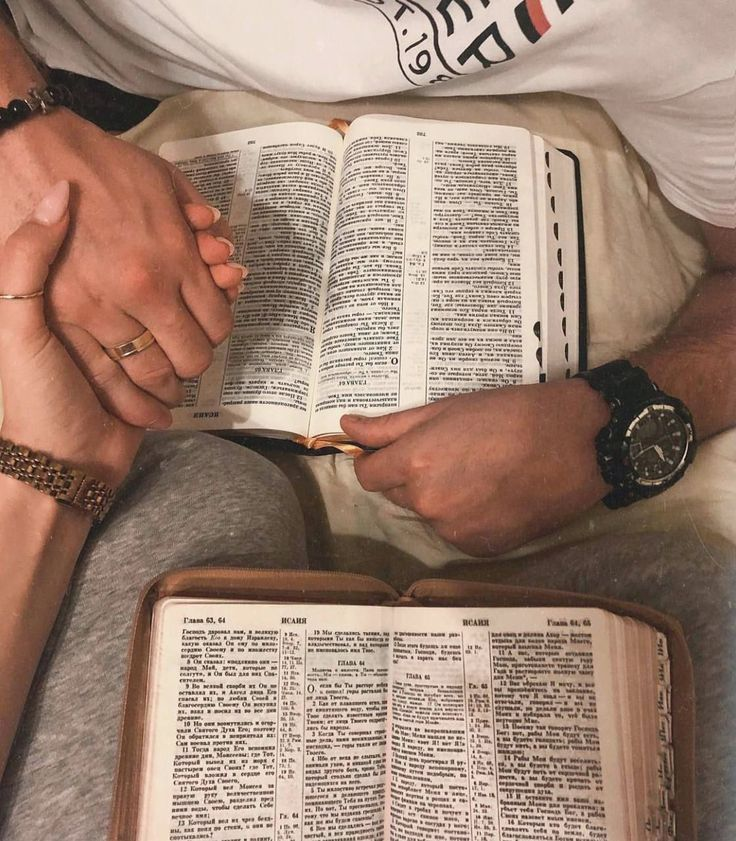 naturallyneve's tweet image. Dear God, 

Please bless all the homies with a loving spouse and lots of healthy babies in 2026. 

Amen.