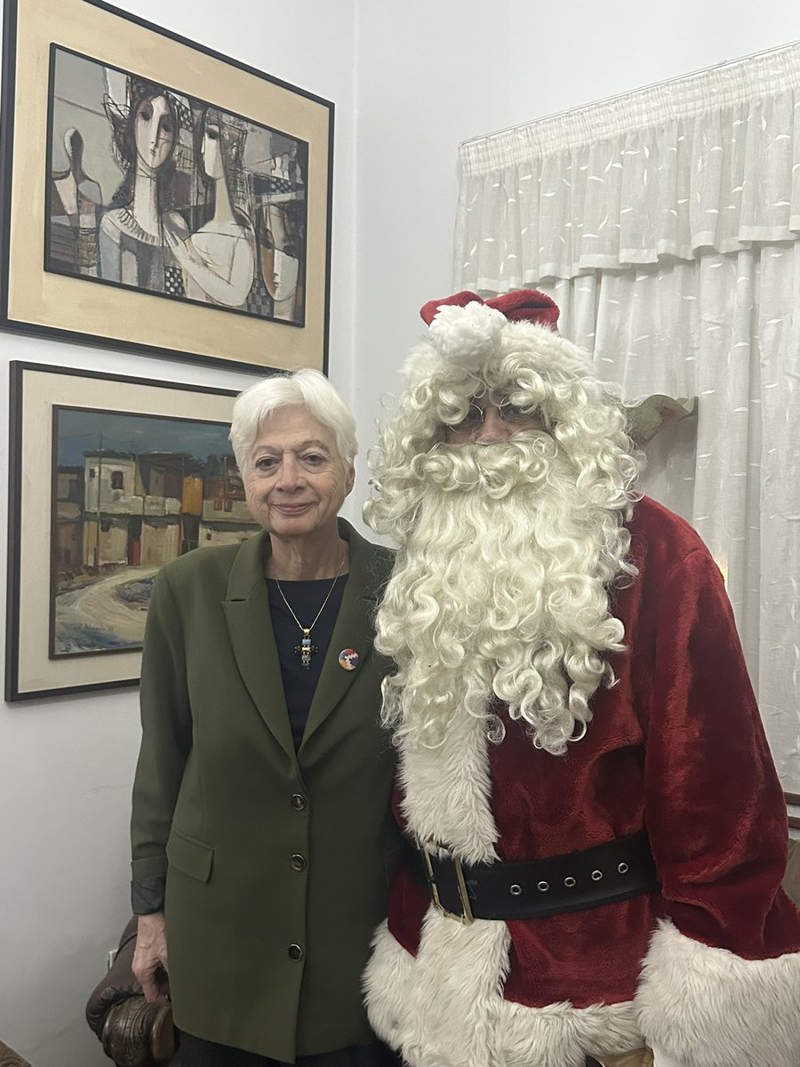 ELENI THEOCHAROUS tweet media