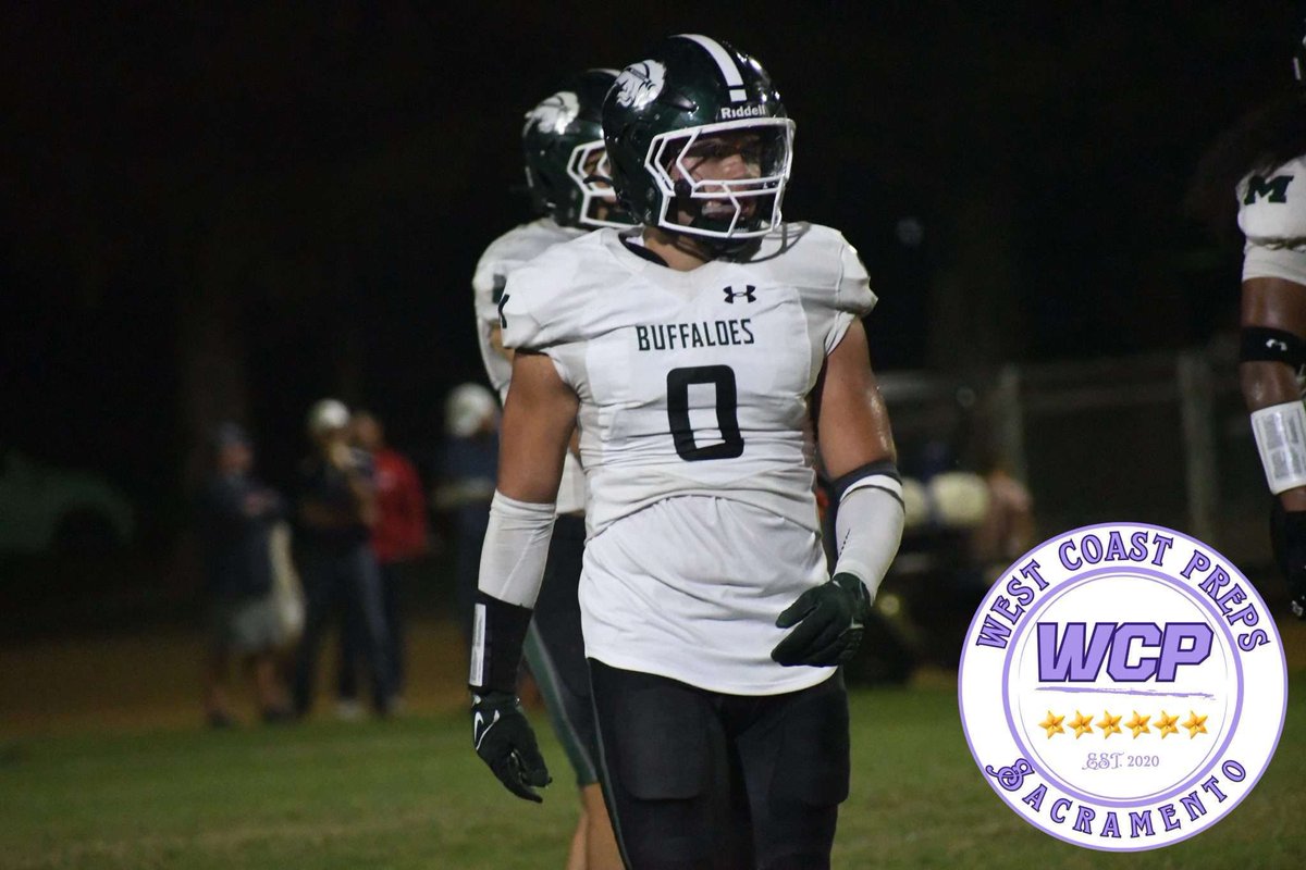 WCPSacramento's tweet image. Introducing the All-Sacramento 🏈 Second Team selections!

Story: westcoastpreps.com/all-sacramento…