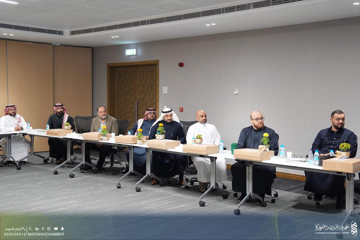 غرفة المدينة المنورة tweet media