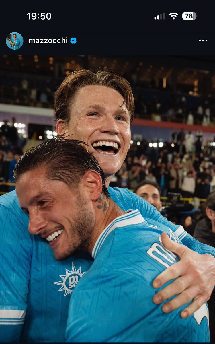 Rrahmanerica's tweet image. La coppia più bella dell’anno🩵