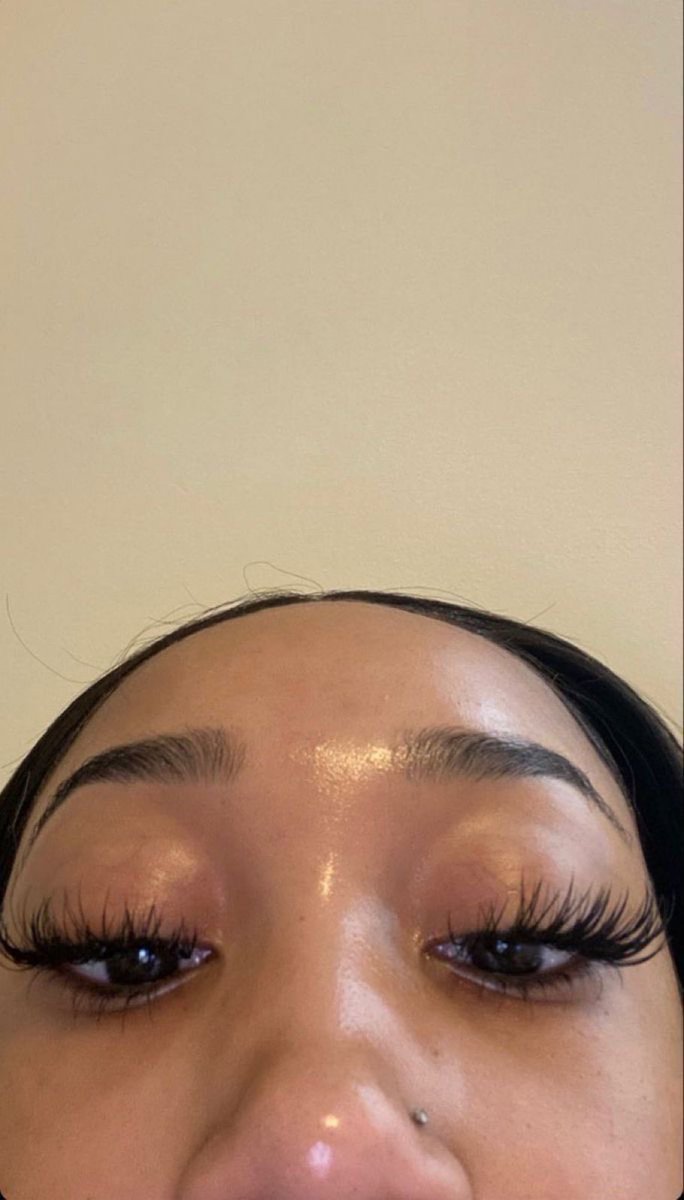 Hoopss's tweet image. every girl has a picture like this in their gallery.