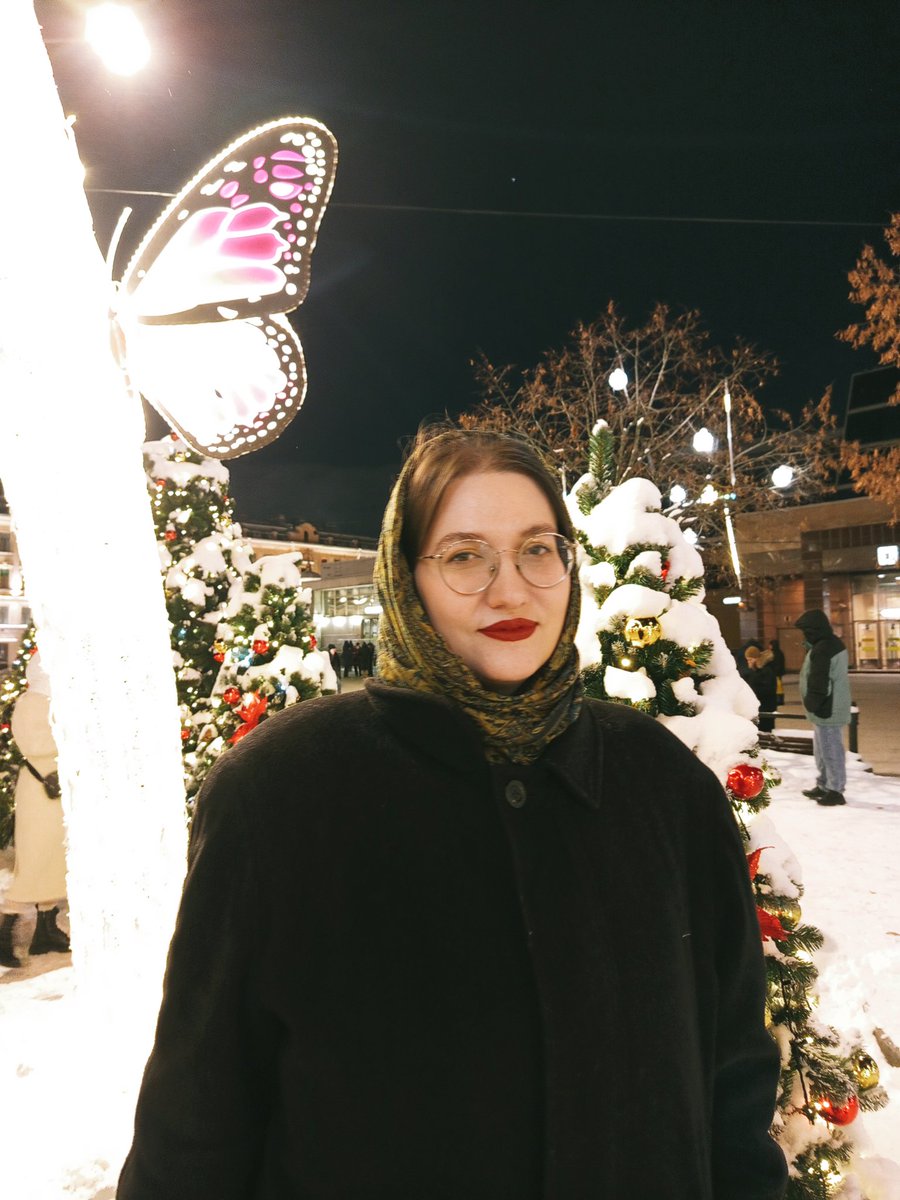 TeaWithFreak's tweet image. призрак уходящего года