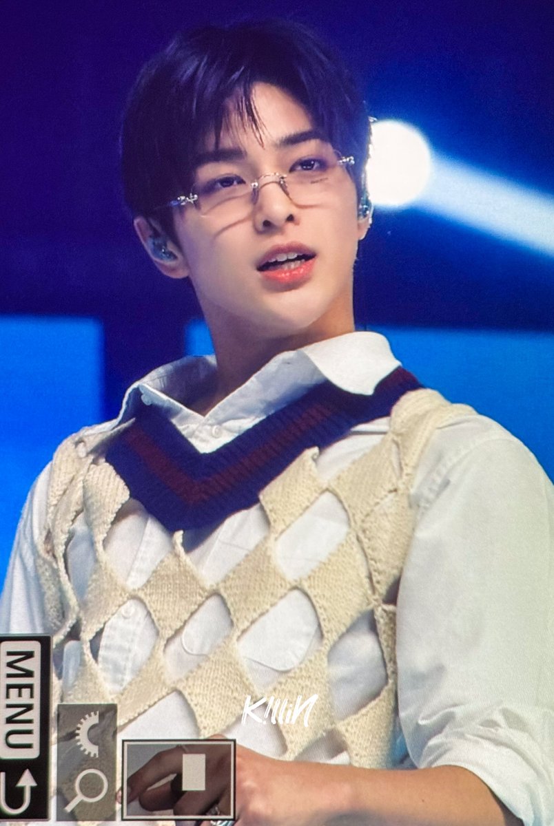 AKillinHit's tweet image. 251231 예쁘다ㅠㅠㅠㅠㅠㅠㅠ👓

#KEONHO #건호 #CORTIS #코르티스