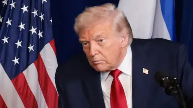 intl_source's tweet image. #UnitedStates #Politics #VetoPower
President Trump exercises his veto power for the first time in his second term, blocking a $12 billion infrastructure bill and signaling a shift toward private-secto...
intlsource.net/en/public/arti…