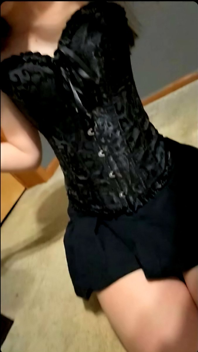 𝒮𝑒𝓇𝒶𝓅𝒽𝒾𝓃𝑒 tweet media