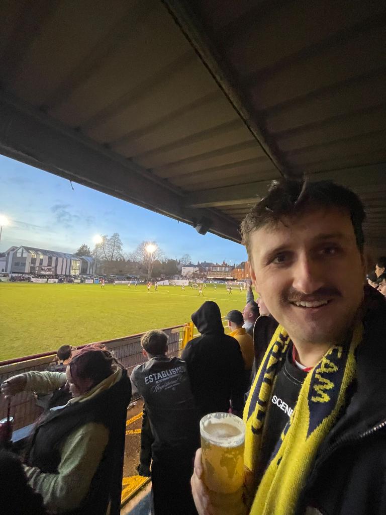 PrivettLife's tweet image. Privett Life would like to wish everyone (except the Boxing Day referee) all the best for 2026.

This will be a good year for the Yellows.