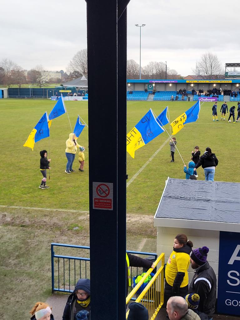 PrivettLife's tweet image. Privett Life would like to wish everyone (except the Boxing Day referee) all the best for 2026.

This will be a good year for the Yellows.