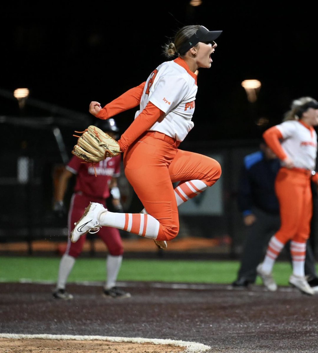 "On the grit scale, Cassie (Shaw) and Brielle (Wright) are a 10/10. Unbelievably mentally and physically tough."

Lisa Van Ackeren expects the veteran pair to lead Princeton’s pitching staff in 2026.

<a href="/PUSoftball/">Princeton Softball</a> Fall Report👇
🔗 d1sb.co/45sdT1l