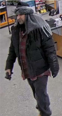 SouthSimcoePS's tweet photo. THEFT INVESTIGATION – SOUTH SIMCOE POLICE ASKING FOR PUBLIC’S HELP IDENTIFYING SUSPECT

Police are seeking assistance from the public related to the identity of the suspect. Anyone with information is asked to contact Police Constable Carroll at 905-775-3311 or 705-436-2141. https://t.co/lTZ5tYMZTO