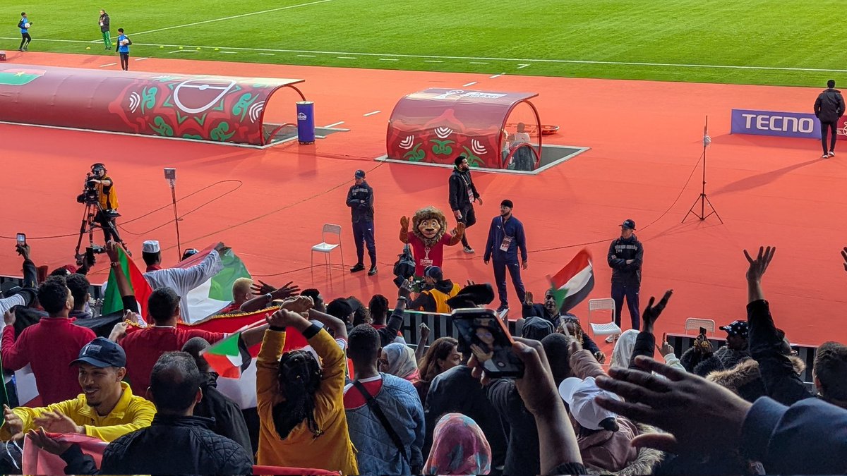 Sudan 🇸🇩 0-2 Burkina Faso 🇧🇫 Assad the Lion's 🦁 half-time dancing in Casablanca more entertaining than anything in the Second Half. Both teams progress