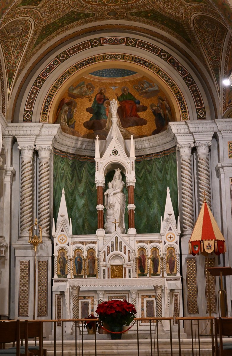 Cathedral Basilica of Saint Louis tweet media