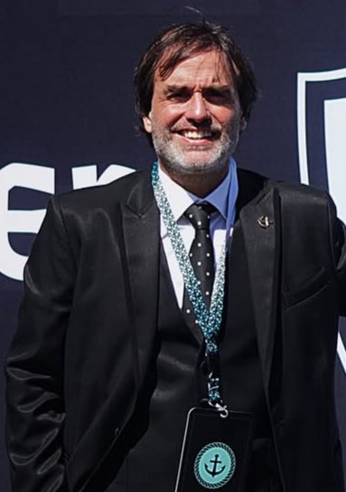 Rodri_Vizcarra's tweet image. 🔵🔴 Diego Delledonne se desempeñó como Gerente de Fútbol hasta 2024.

📞 Luego de hablar con él, me explica que #SanLorenzo incumplió el acuerdo que habían firmado y no se le pagó la última de las 3 cuotas. 

🔙 El caso lo estaban llevando adelante Pablo Levalle y Silvia Casal,…