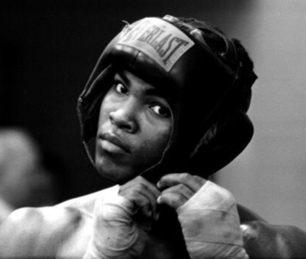 Coach_Ric1's tweet image. You don’t need approval to become who you’re meant to be.

Trust your wings, take the leap, and claim your own horizon the sky of 2026
#GodFirst #JustBeYou