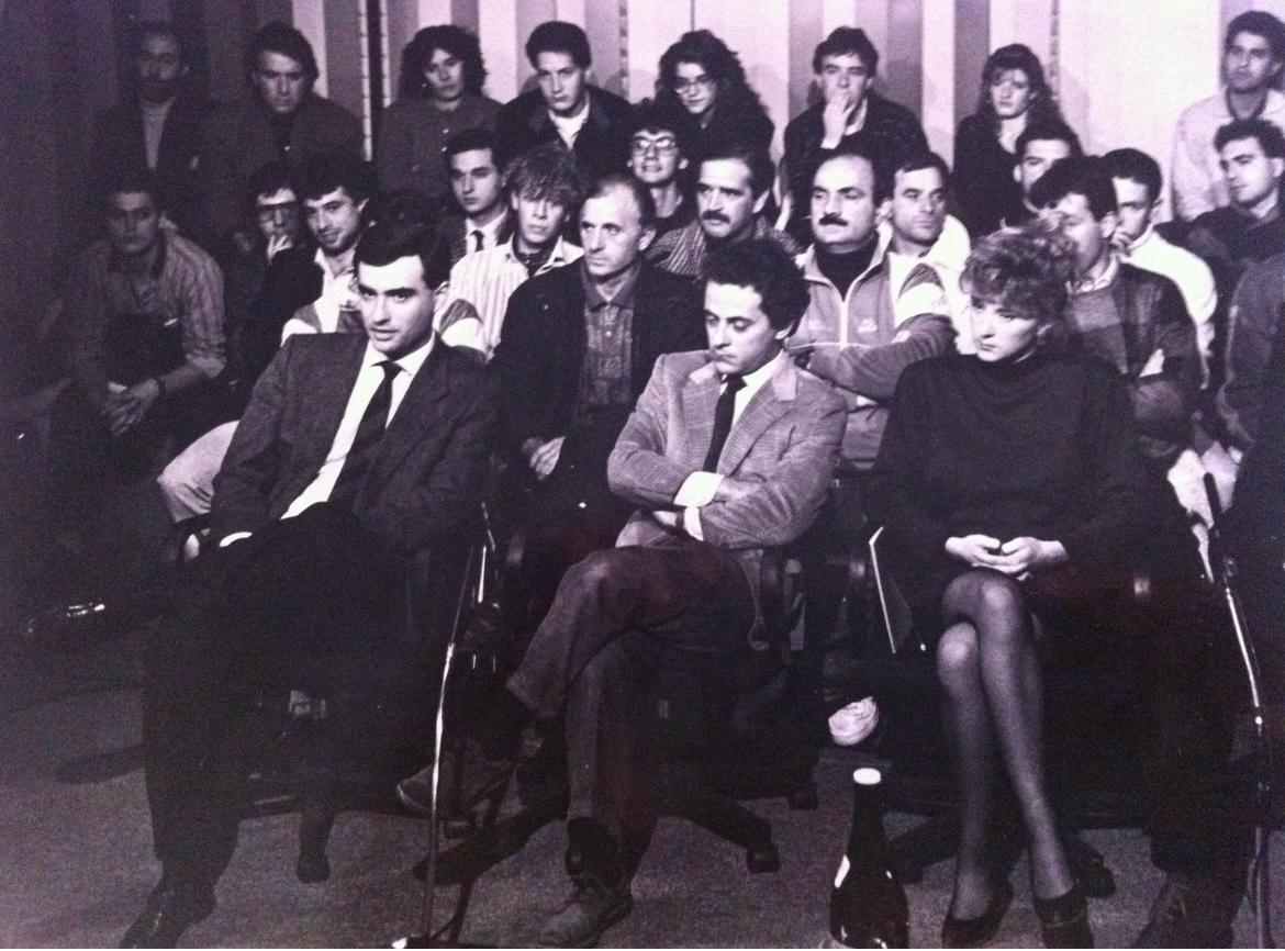 <a href="/albamaiolini/">Alba Maiolini</a> <a href="/RealPiccinini/">Sandro Piccinini</a> <a href="/gaiatortora/">Gaia Tortora🐦</a> Vogliamo parlarne? Gol di notte.