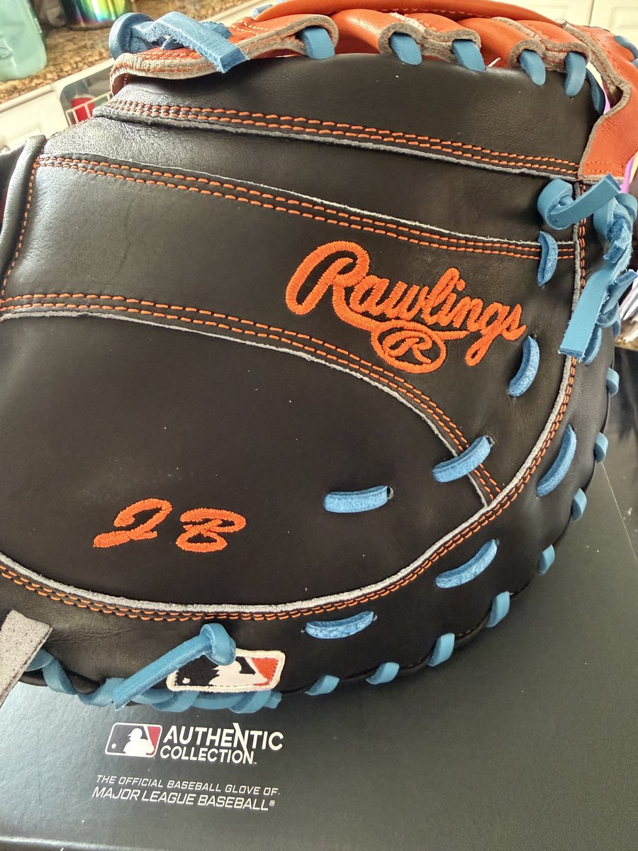 BaseballPrepper's tweet image. Thank you Santa !