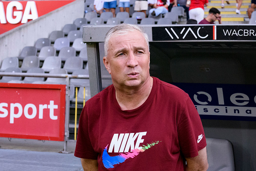 MirrorFootball's tweet image. Chelsea icon Dan Petrescu diagnosed with cancer as friend releases heart-breaking statement

mirror.co.uk/sport/football…