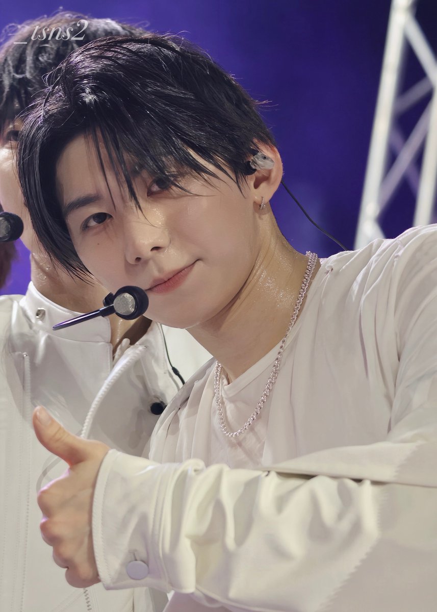 _tsns2's tweet image. 260101 🐾🤍

#HAN #박한
#AHOF #아홉