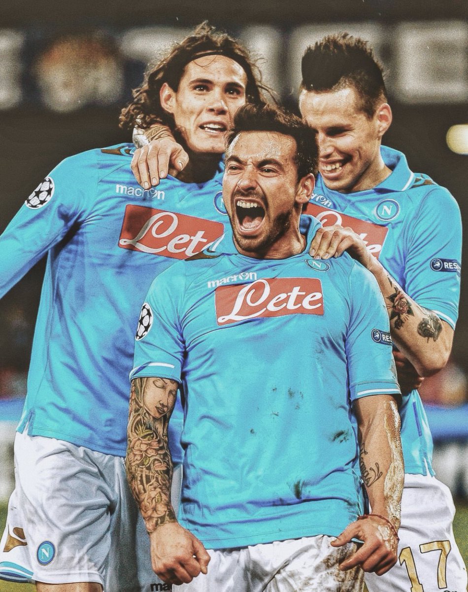 GunnerPuls's tweet image. I can see Edinson Cavani, who are the other 2 players?

Level: Difficult