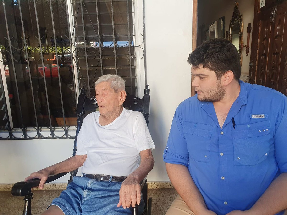 Lamentamos el fallecimiento del gran amigo Pedro Zevallos, extrañaremos sus grandes historias anécdotas. 
Fuerzas a la familia. 
🤍🕊️