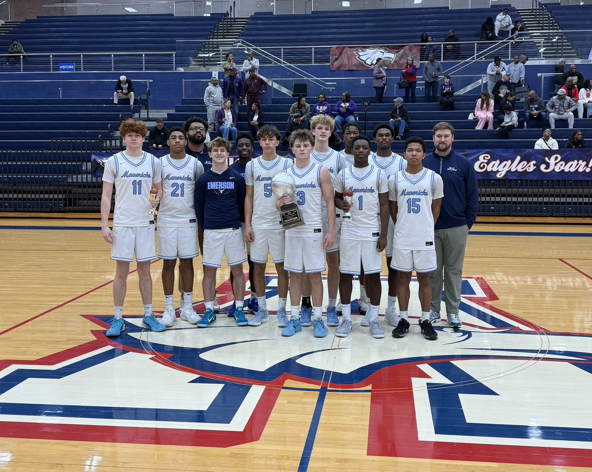 Allen Holiday Invitational tweet media