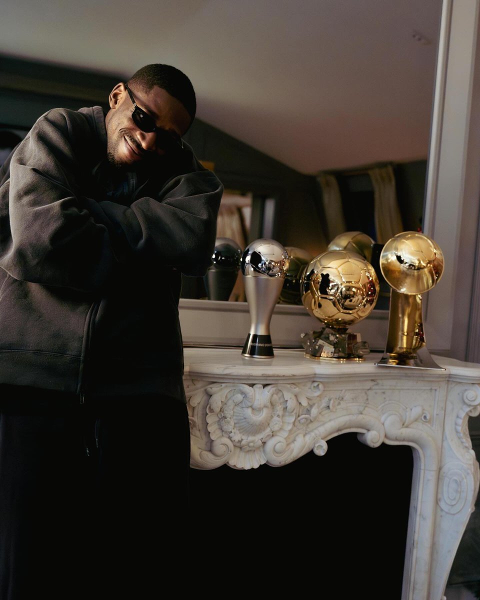 MegaPSG_'s tweet image. La photo de fou furieux en vrai