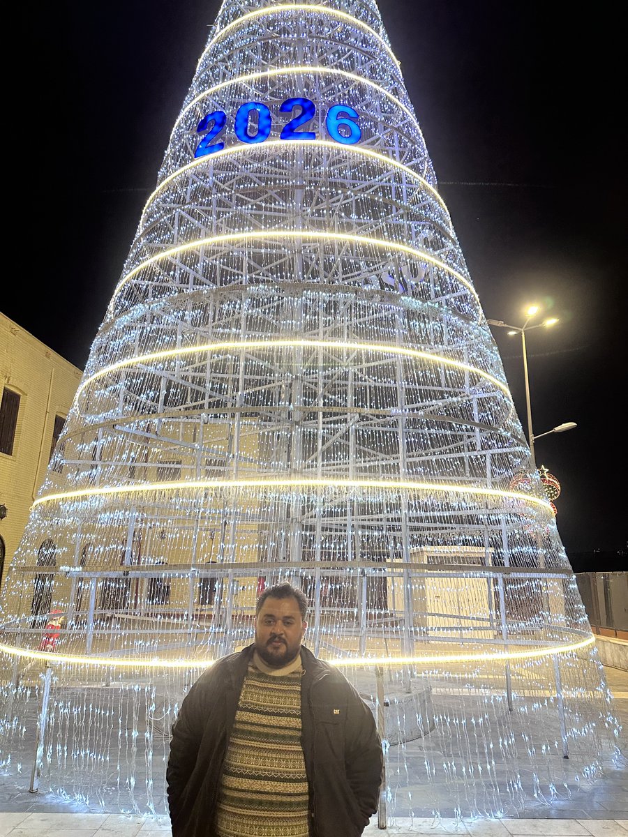 mosa_rahmat's tweet photo. امنياتي لكم بالعيش و الحياة في سنة سعيدة قادمة، لا تخافوا ألوان الحروب، لأن المنتصر؛ هو من يحاول دائما.

أعياد مجيدة و أفراح سرمدية https://t.co/UglwPc4L8j