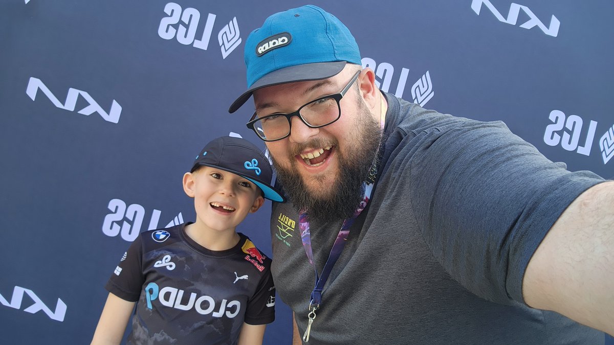 IIQuantumRanger's tweet image. My son and I got our tickets for @LCSOfficial for Saturday!  We haven't been since 2024!

Hope @C9LoL is playing Saturday!