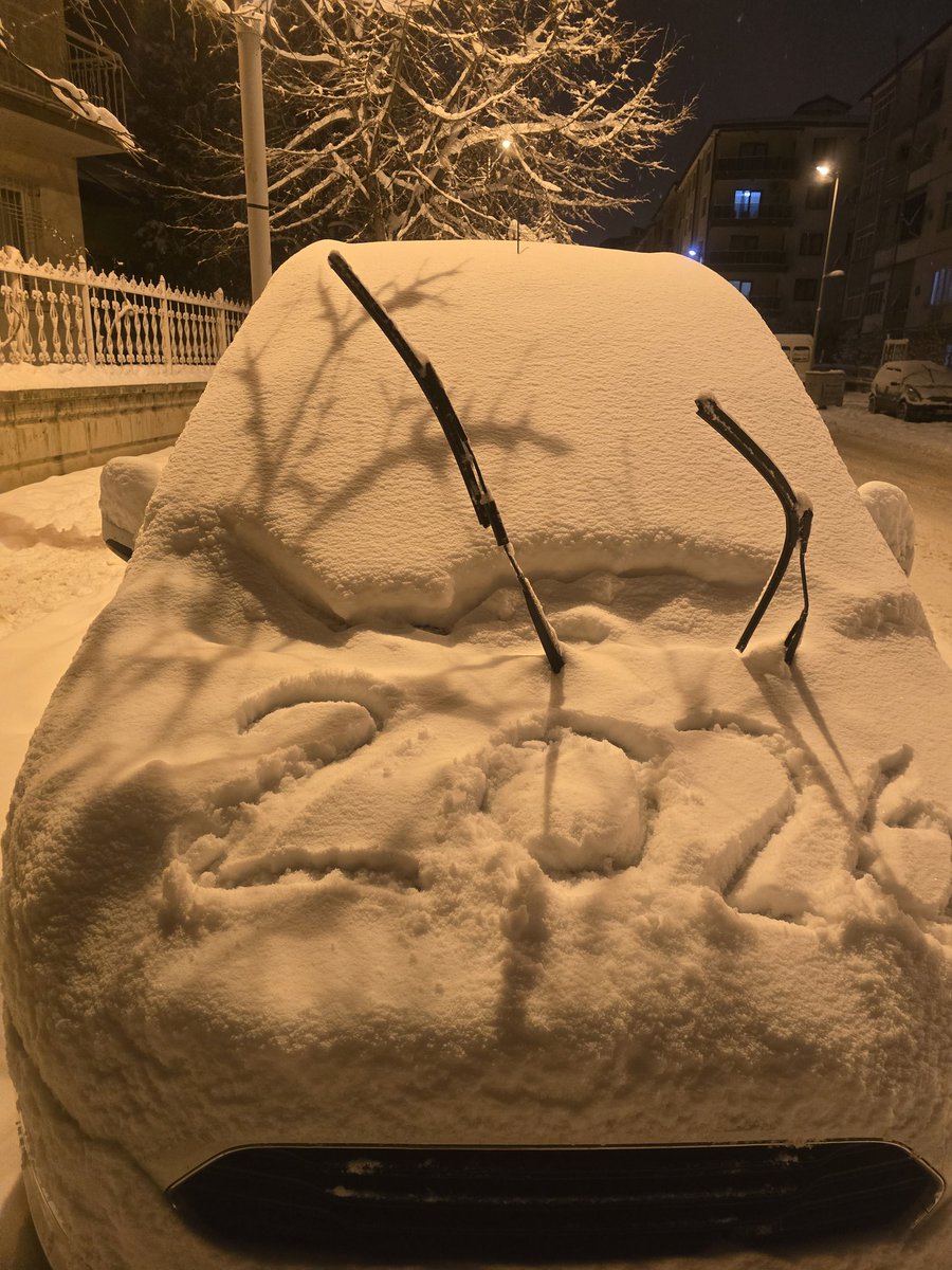 **

Tüm arabaların modellerini yükselttik. 
Rica ederiz. 

**