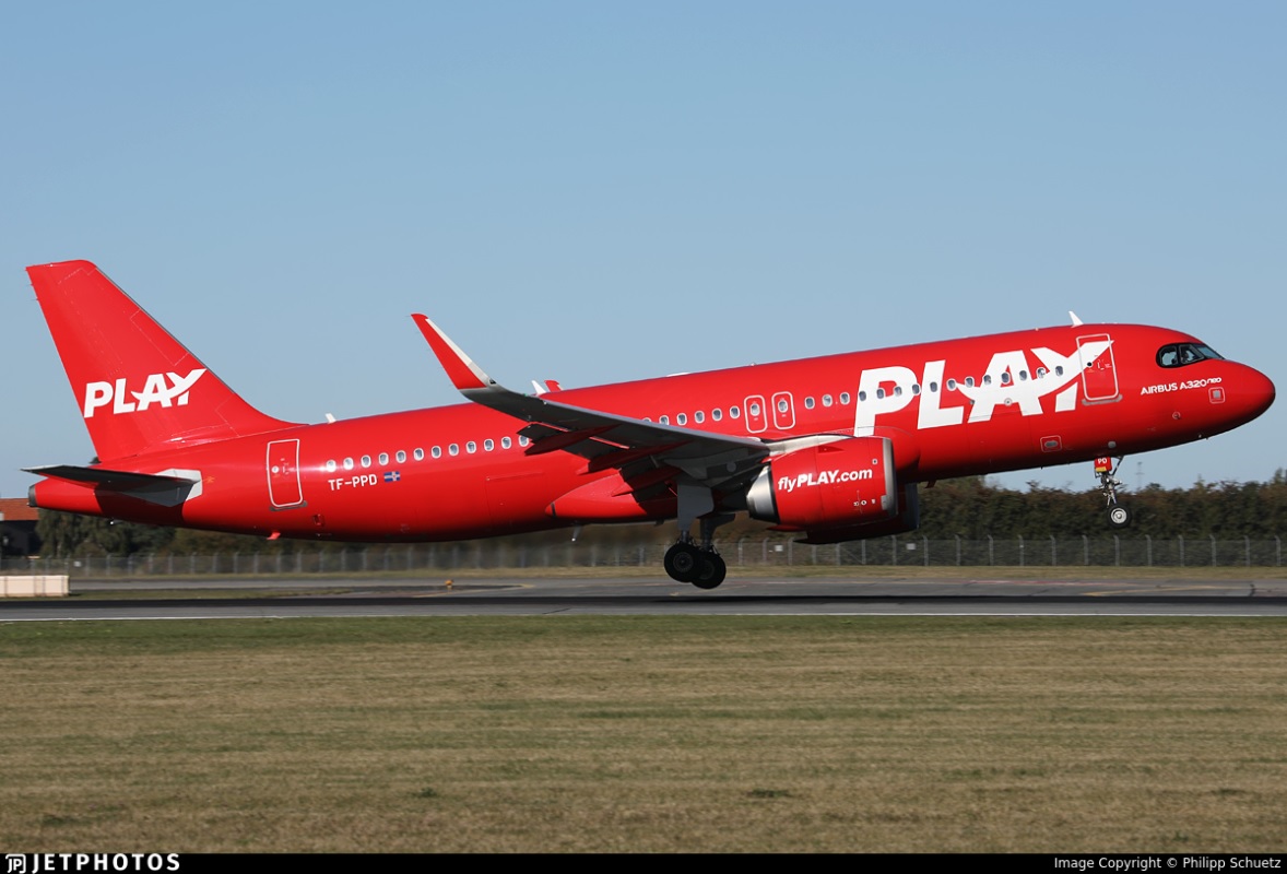 Airport Webcams tweet media