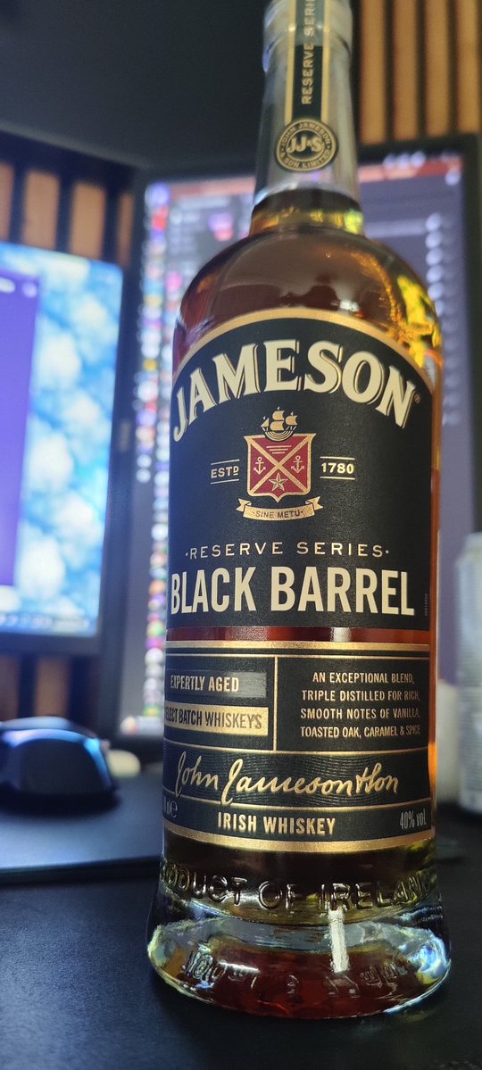 SpVVkyV's tweet image. Happy rest of the old year and a great new year to all my friends and followers!