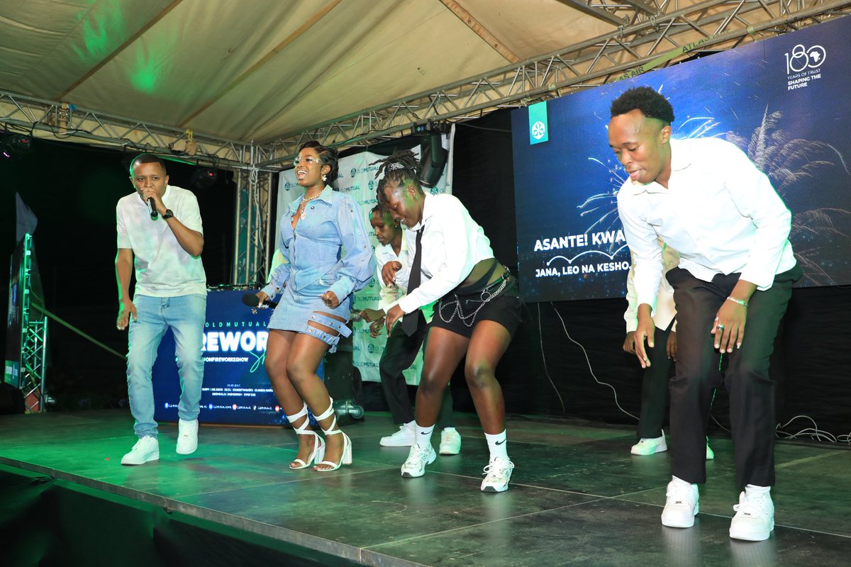 OldMutual_Ke's tweet photo. The year isn’t over yet…
We’re dancing it out in style. 💃🏽🕺🏽

#OMFestival #OMFireworkshow https://t.co/FYUbleP4IJ