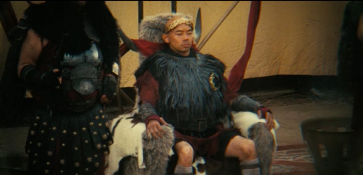 TotallyNOTTrio's tweet image. Chinese Caesar is so fucking funny man