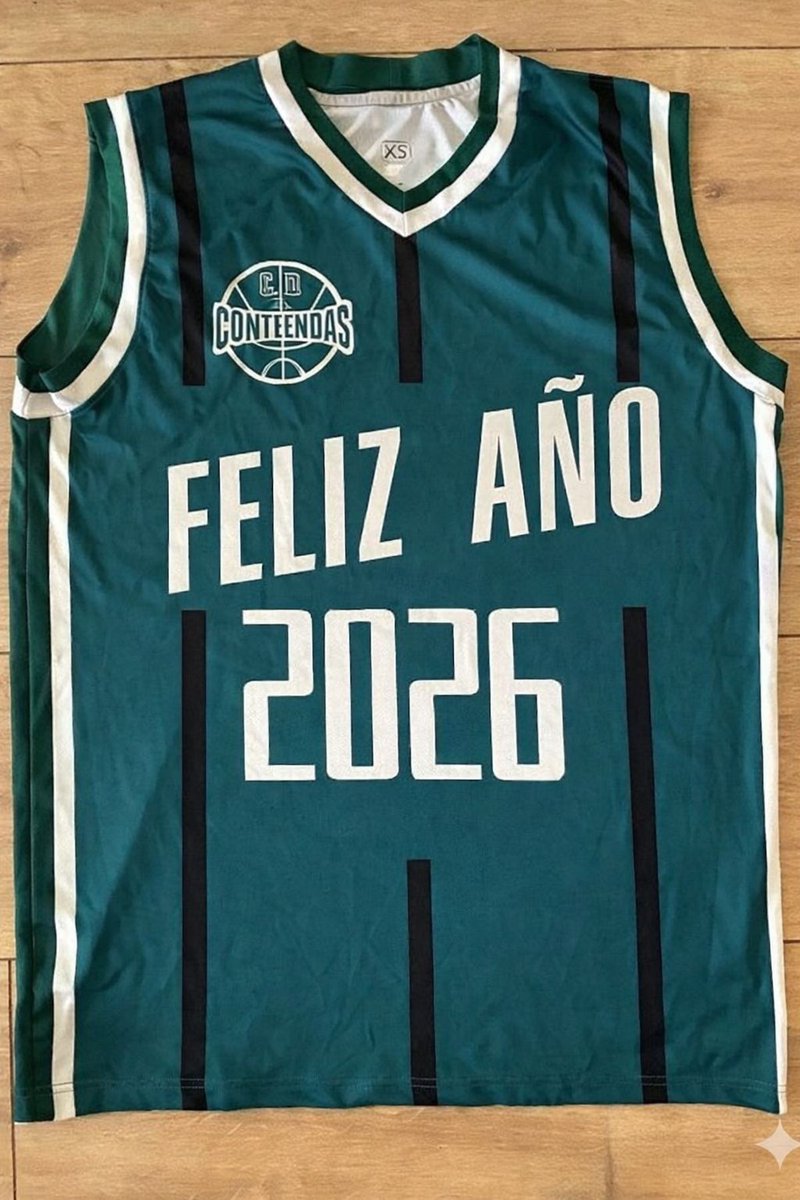 ¡Feliz Año Nuevo!
​Desde CD Las Contiendas, queremos desearos un 2026 lleno de canastas, pasión y mucha salud. Que este año os traiga éxitos y que cada día esté lleno de la misma energía y espíritu de equipo que demostramos en la cacancha