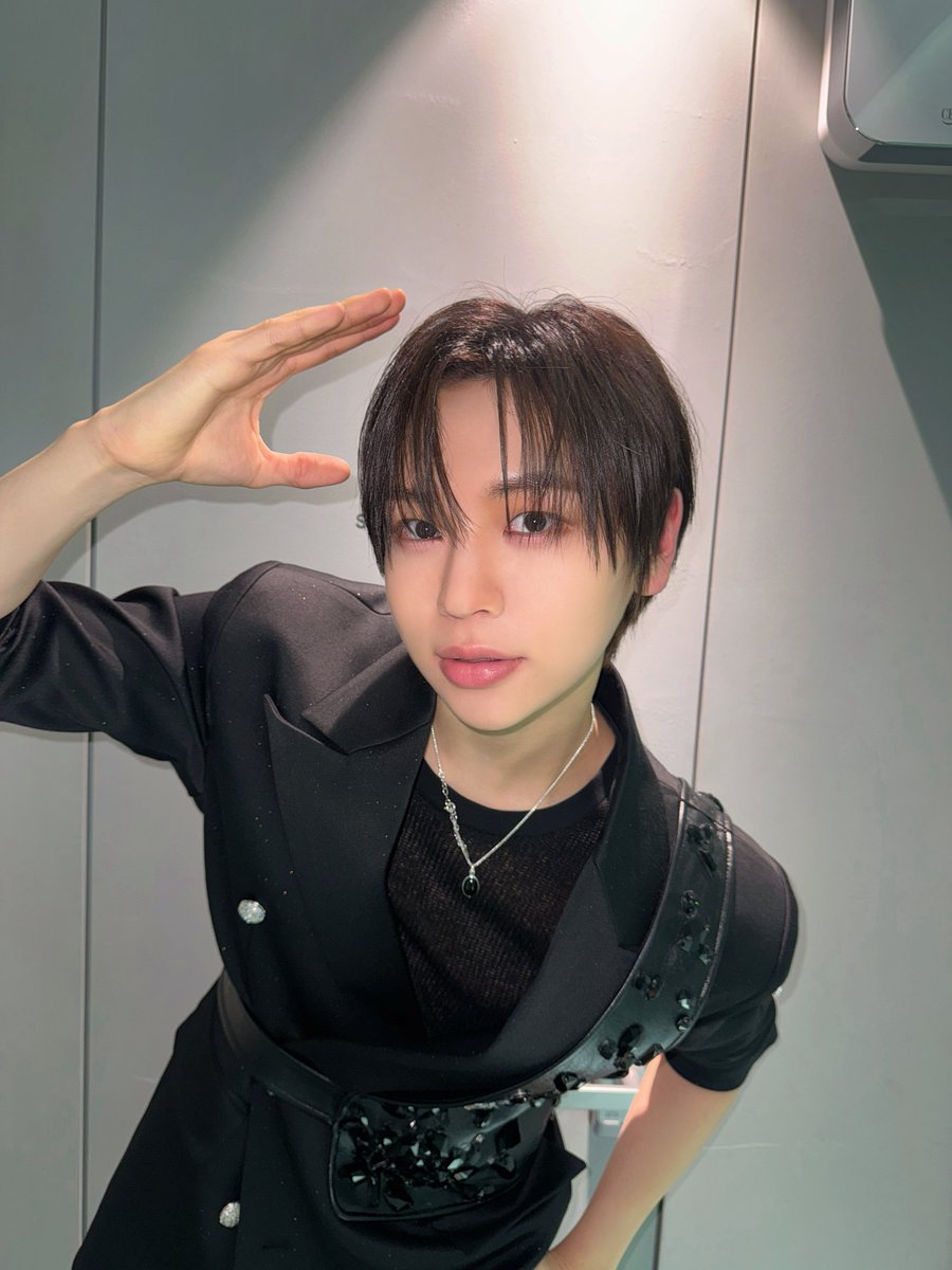 IDID_starship's tweet photo. [🌠] #추유찬_DID
WITHID
2026년도 잘 부탁해 무엇보다 건강이 우선인 거 알고 있지? 새해 복 많이 받아!🙇‍♂️

#IDID #아이딧 #CHUYOOCHAN #추유찬 https://t.co/DaHIrDWlwk