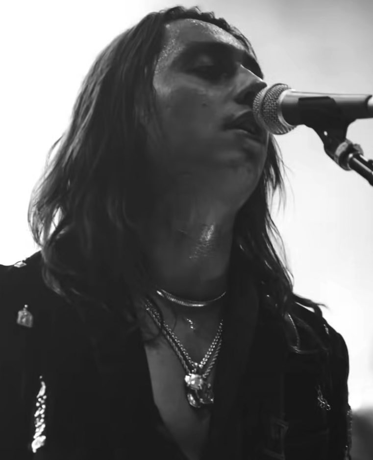 Craniotomy Jake tweet media