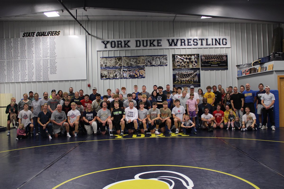 York Boys Wrestling tweet media