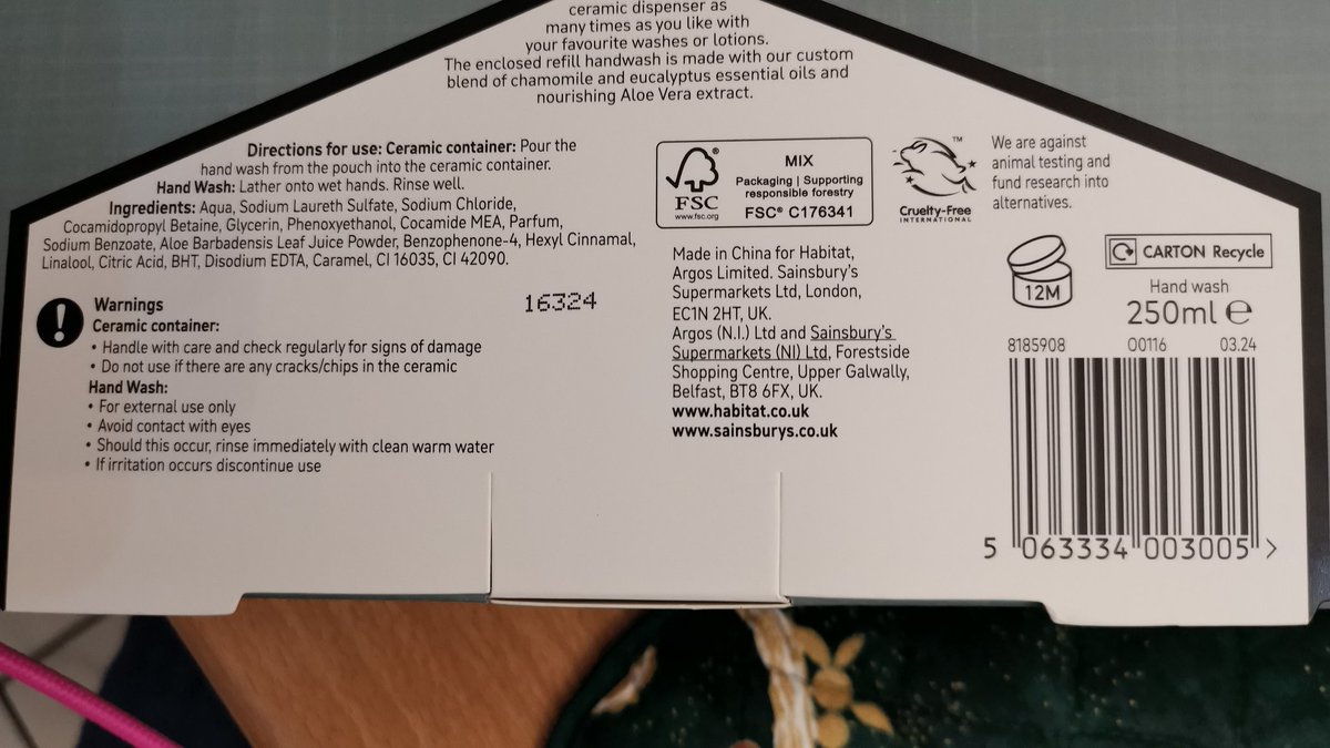 MariaClifford18's tweet photo. @sainsburys  Habitat Refillable Hand Wash Set, packaging states 'do not use if there are cracks/chips in the ceramic', just removed it from the box, there's several  chips/white bits showing through, see photos, poor  quality. I would be embarrased to have given this as a gift! https://t.co/UdKgg9zLq9