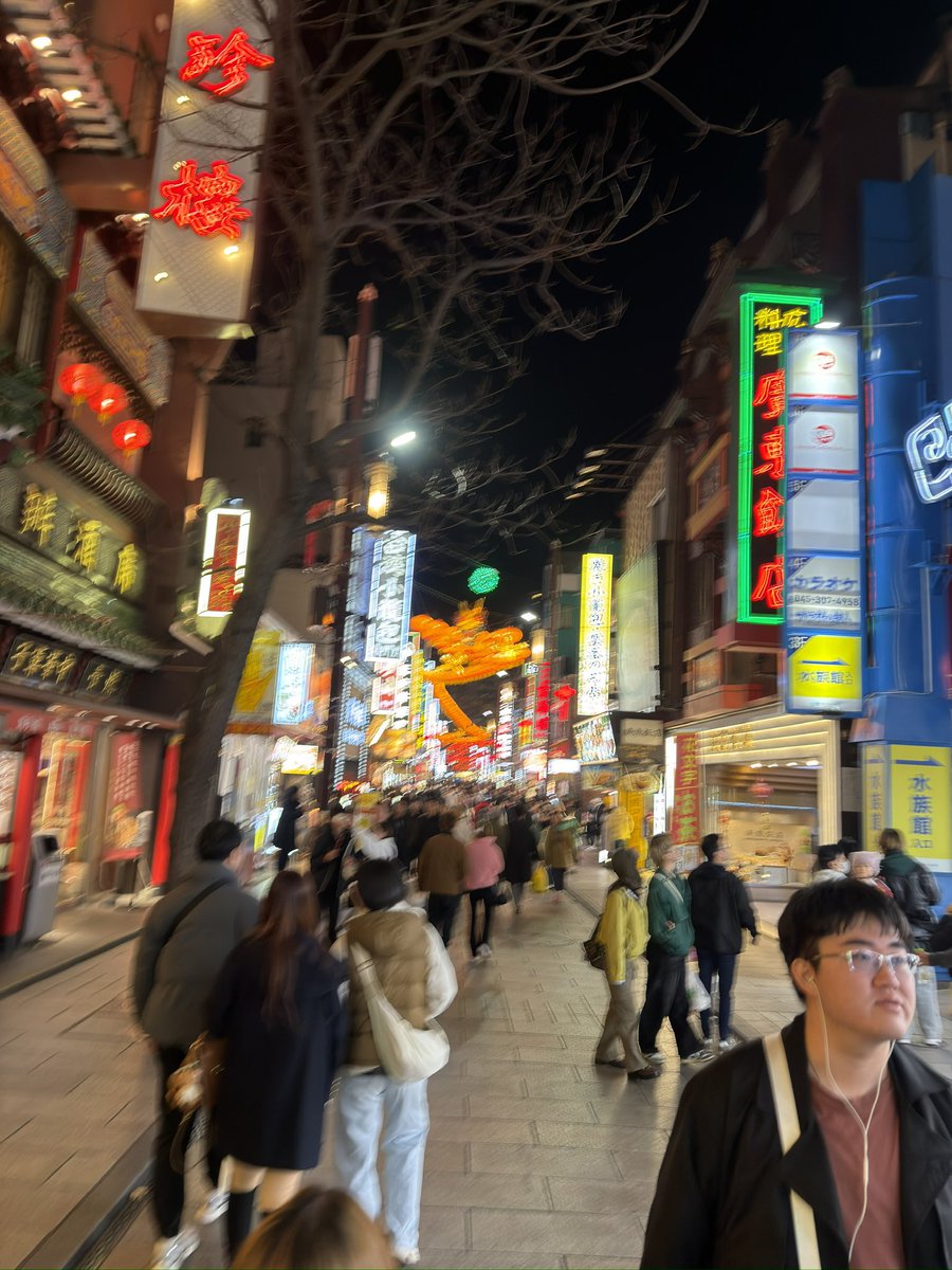 hnd_0221's tweet photo. HappyNewYear https://t.co/IaOK74usbS