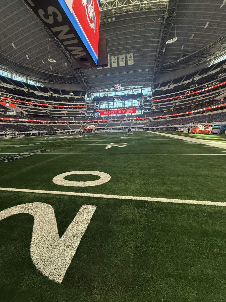 AdamKing10TV's tweet image. This is the spot just a year ago Jack Sawyer scooped up the football.

This was his view with 83 yards to send OSU to the championship.